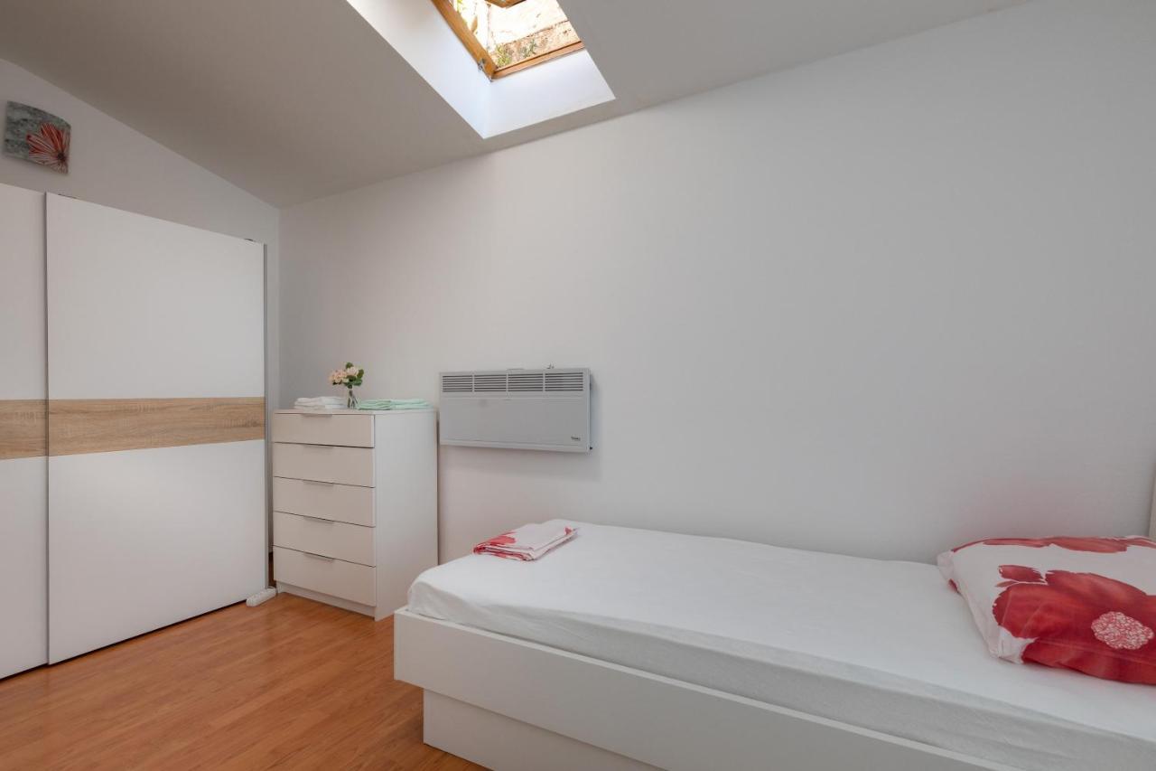 Apartment L&L Дубровник Екстериор снимка